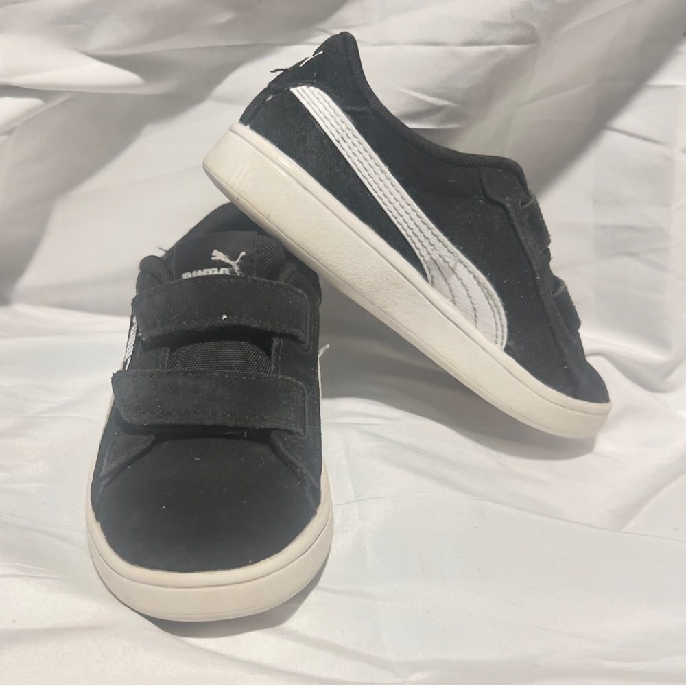 Puma Black and White Sneakers little kids 13C toddler Velcro no tie